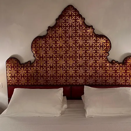 Apartman Comedia By Maddalena *